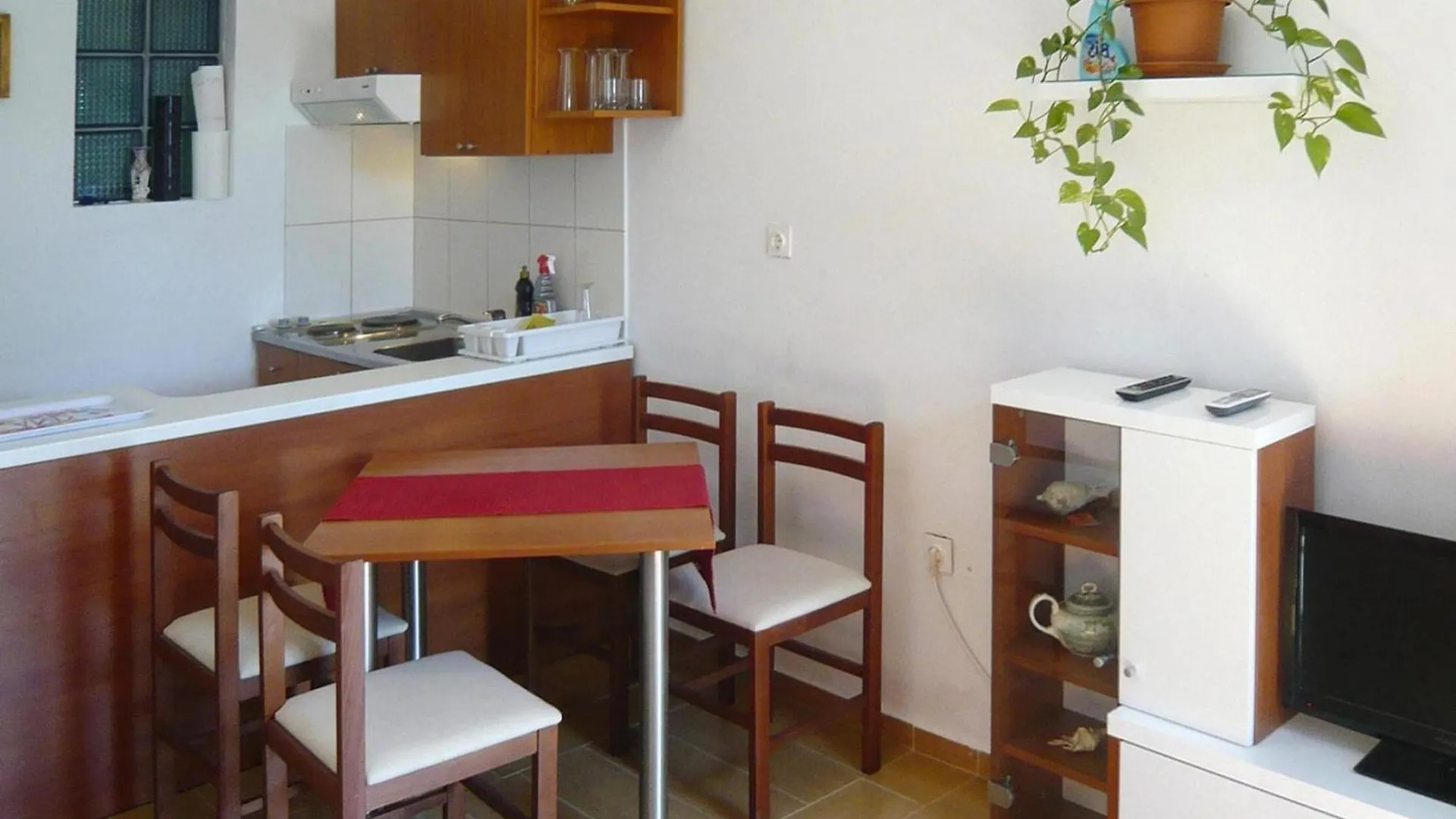Bungalow Zoran, Starigrad Paklenica Holiday home