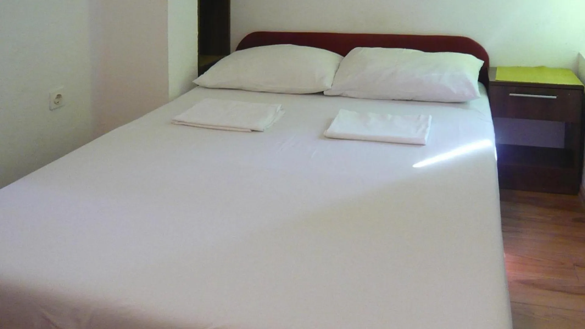 Bungalow Zoran, Starigrad Paklenica Holiday home